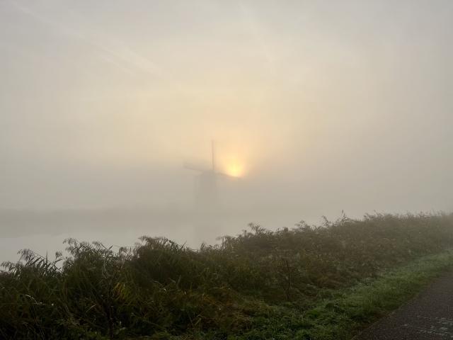 molen in de mist
