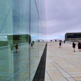 spiegelende gevel